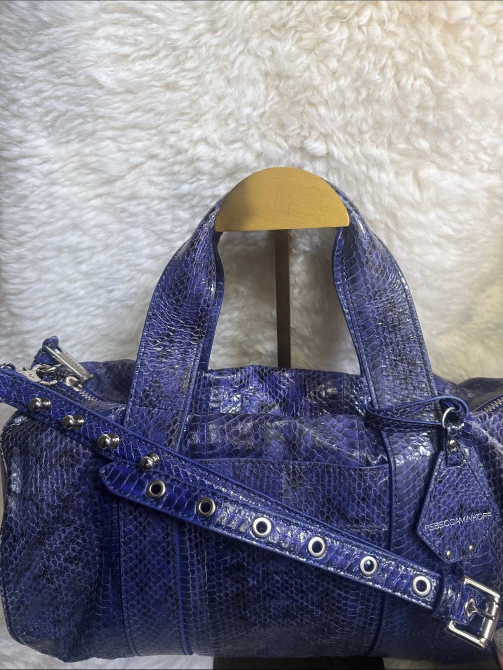 Rebecca Minkoff Blue Embossed Leather Snakeskin Barrel Satchel - Picture 2 of 6